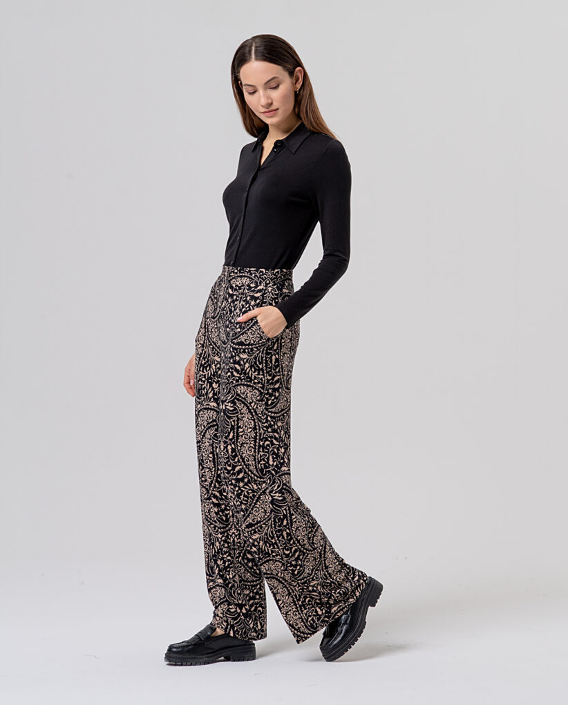 PANTALÓN ANCHO NEGRO