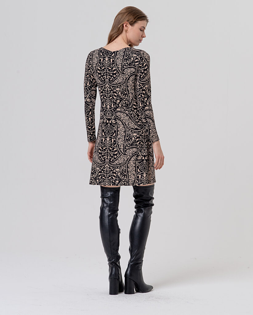 VESTIDO CORTO RECTO NEGRO