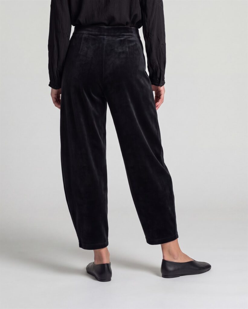 PANTALÓN BARREL NEGRO